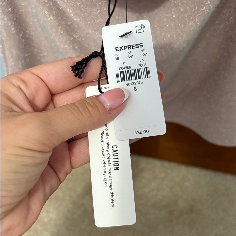 Express | Pink Drape Neck Halter Top - Picture 4 of 5